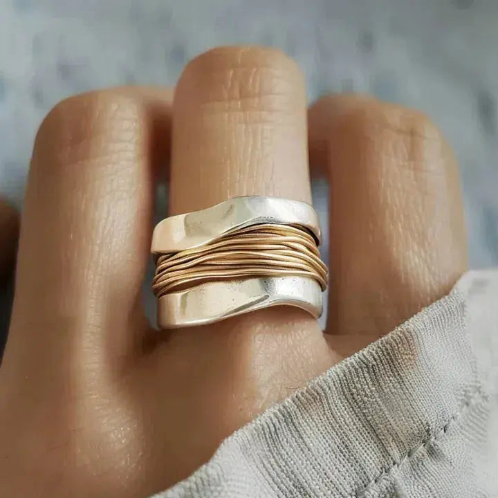Elena | Two-Tone Thread Wrap Ring