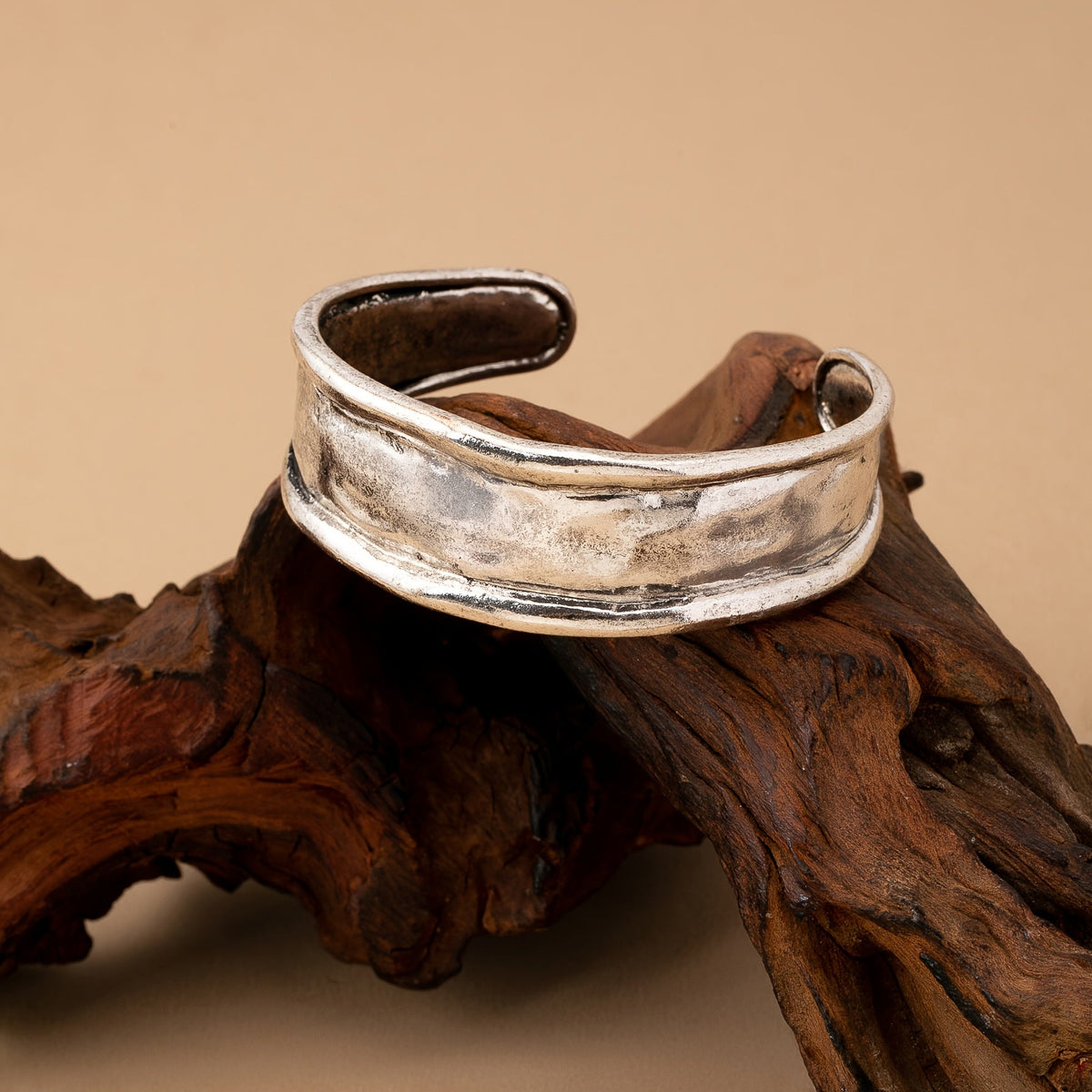Rhonda | Textured Wide Open Cuff