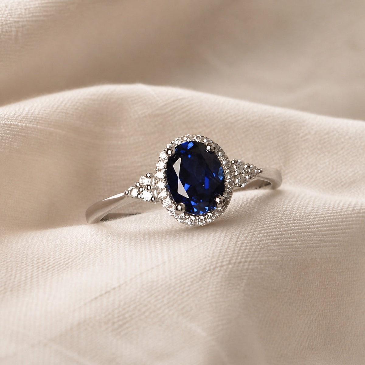 Agnes | Oval Blue Stone Ring