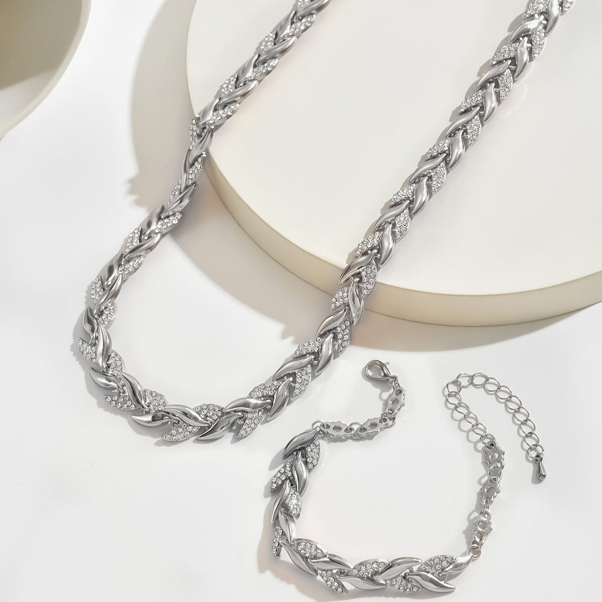 Edie | Fishtail Necklace and Bracelet Set