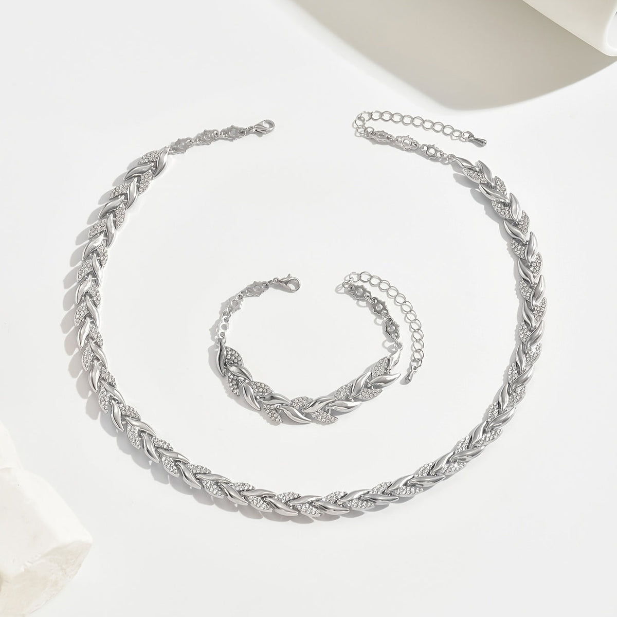Edie | Fishtail Necklace and Bracelet Set