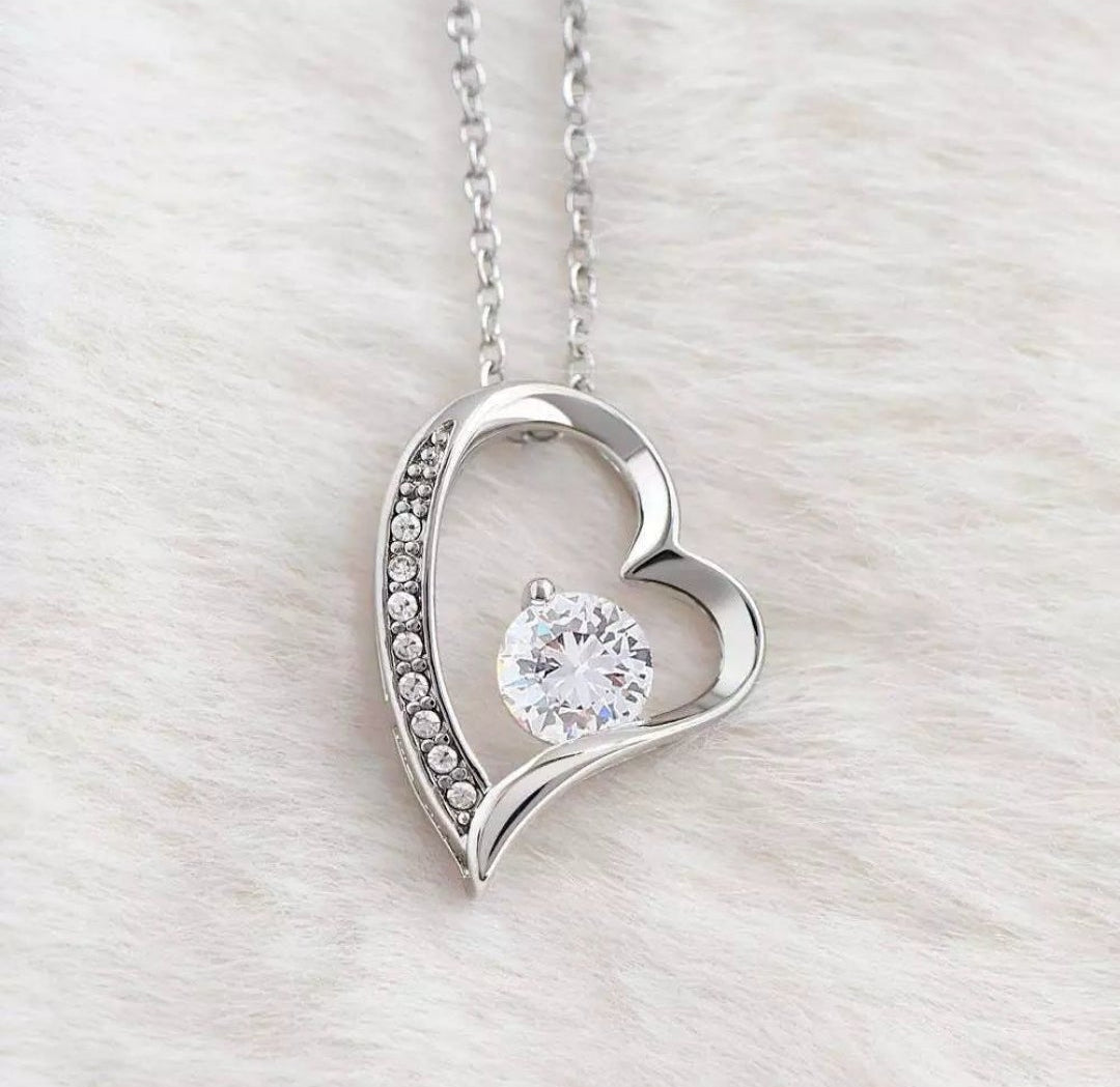 Rosa | Red Rose Gift Box with Pendant Necklace
